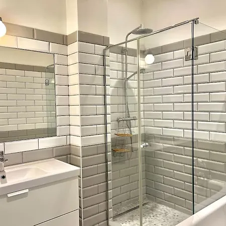 Excellence - Hypercentre * Reims